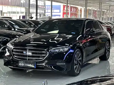 Mercedes-Benz E-Class 2024