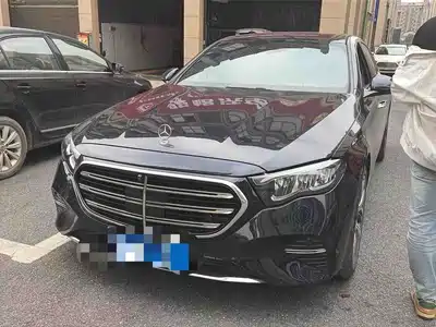 Mercedes-Benz E-Class 2024
