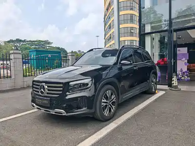 Mercedes-Benz GLB 2024