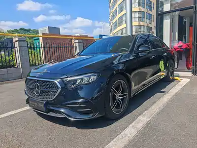 Mercedes-Benz E-Class 2024
