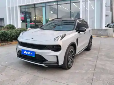 Lynk & Co 01 EM-P 2022
