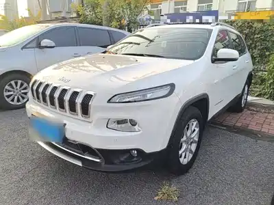 Jeep Cherokee 2016