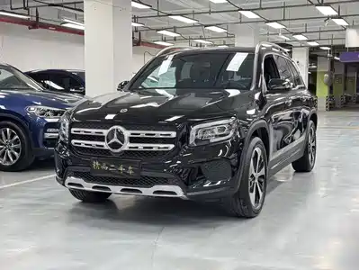 Mercedes-Benz GLB 2021