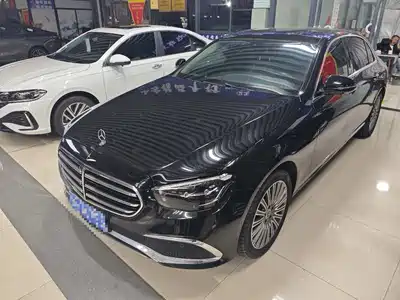 Mercedes-Benz E-Class 2021