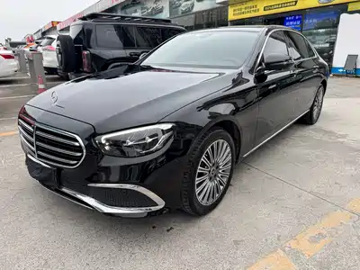 Mercedes-Benz E-Class 2021