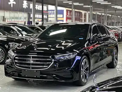 Mercedes-Benz E-Class 2024