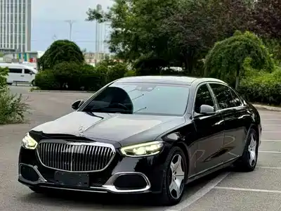 Mercedes-Benz Maybach S-Class 2025
