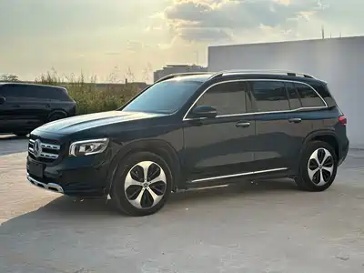 Mercedes-Benz GLB 2023