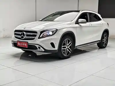 Mercedes-Benz GLA 2016