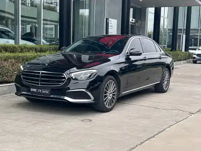 Mercedes-Benz E-Class 2022