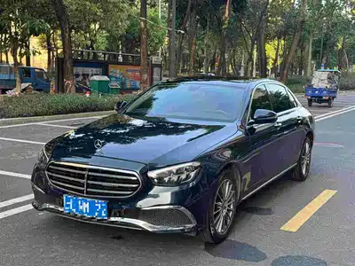Mercedes-Benz E-Class 2022