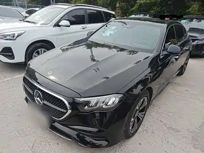 Mercedes-Benz E-Class 2024