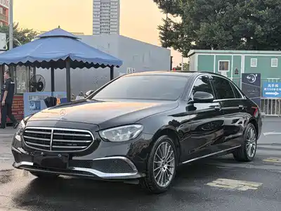 Mercedes-Benz E-Class 2021