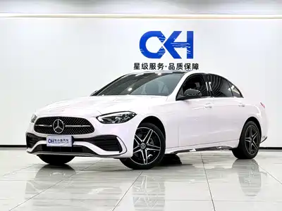 Mercedes-Benz C-Class 2024