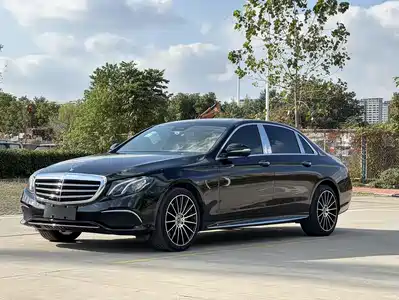 Mercedes-Benz E-Class 2016