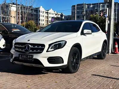 Mercedes-Benz GLA 2019
