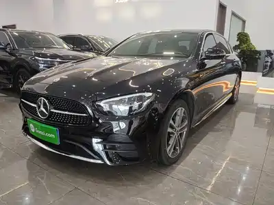 Mercedes-Benz E-Class 2022