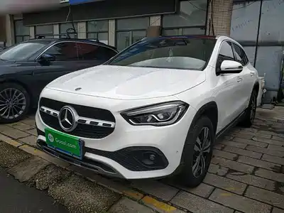 Mercedes-Benz GLA 2021