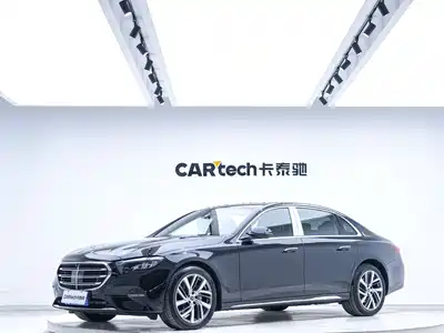 Mercedes-Benz E-Class 2025