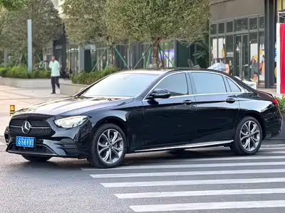 Mercedes-Benz E-Class 2022