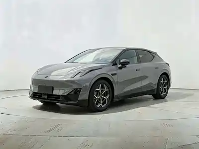 Lynk & Co Z20 2025