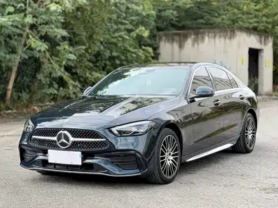 Mercedes-Benz C-Class 2022