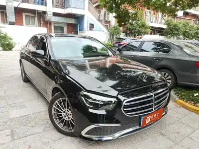 Mercedes-Benz E-Class 2021