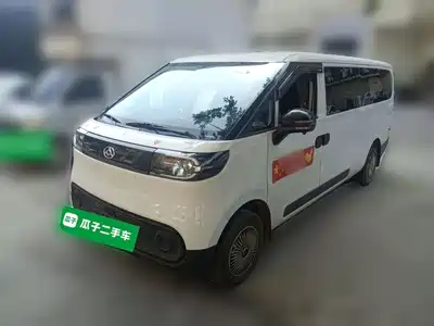 SAIC Maxus Dana V1 2025
