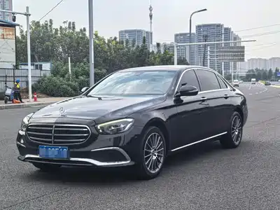 Mercedes-Benz E-Class 2022