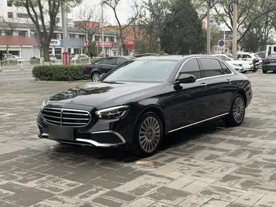 Mercedes-Benz E-Class 2023