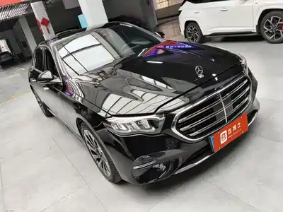 Mercedes-Benz E-Class 2024