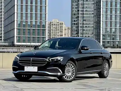 Mercedes-Benz E-Class 2023