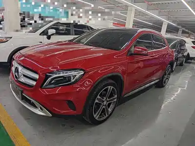 Mercedes-Benz GLA 2016