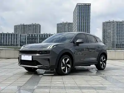 Lynk & Co 06 EM-P 2020