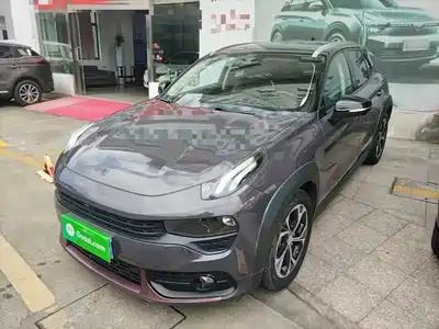 Lynk & Co 02 2020