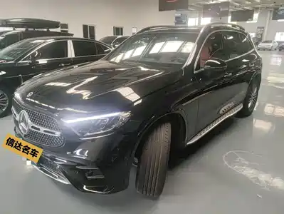 Mercedes-Benz GLC 2025