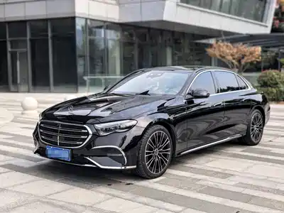 Mercedes-Benz E-Class 2025