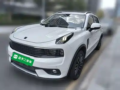 Lynk & Co 01 EM-P 2020