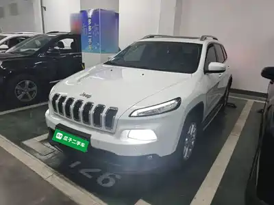 Jeep Cherokee 2016