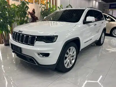 Jeep Grand Cherokee (Import) 2018