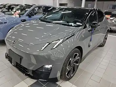 Lynk & Co Z20 2025