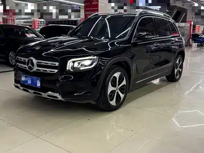 Mercedes-Benz GLB 2021