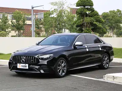 Mercedes-Benz E-Class 2023