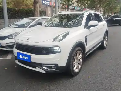 Lynk & Co 01 2018