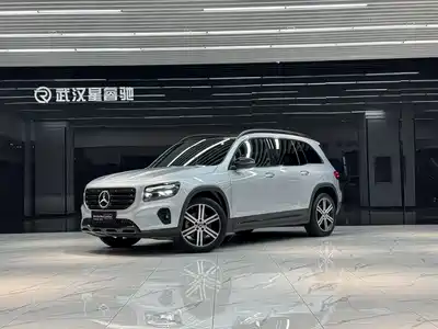 Mercedes-Benz GLB 2023