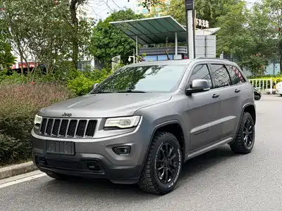 Jeep Grand Cherokee (Import) 2013