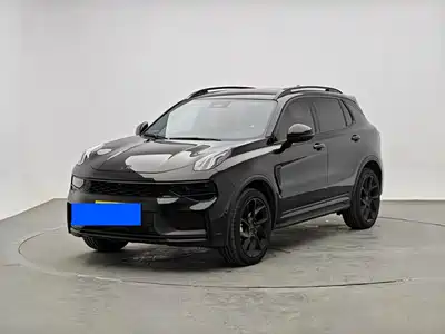 Lynk & Co 01 2022