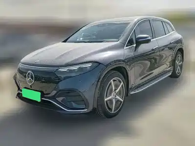 Mercedes-Benz EQS SUV 2025