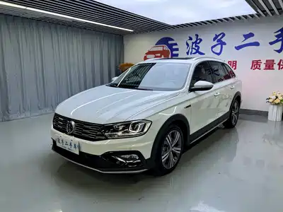 Volkswagen C-TREK 2018
