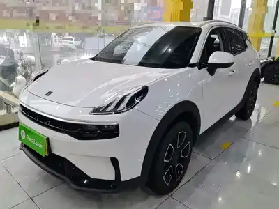 Lynk & Co 06 2023